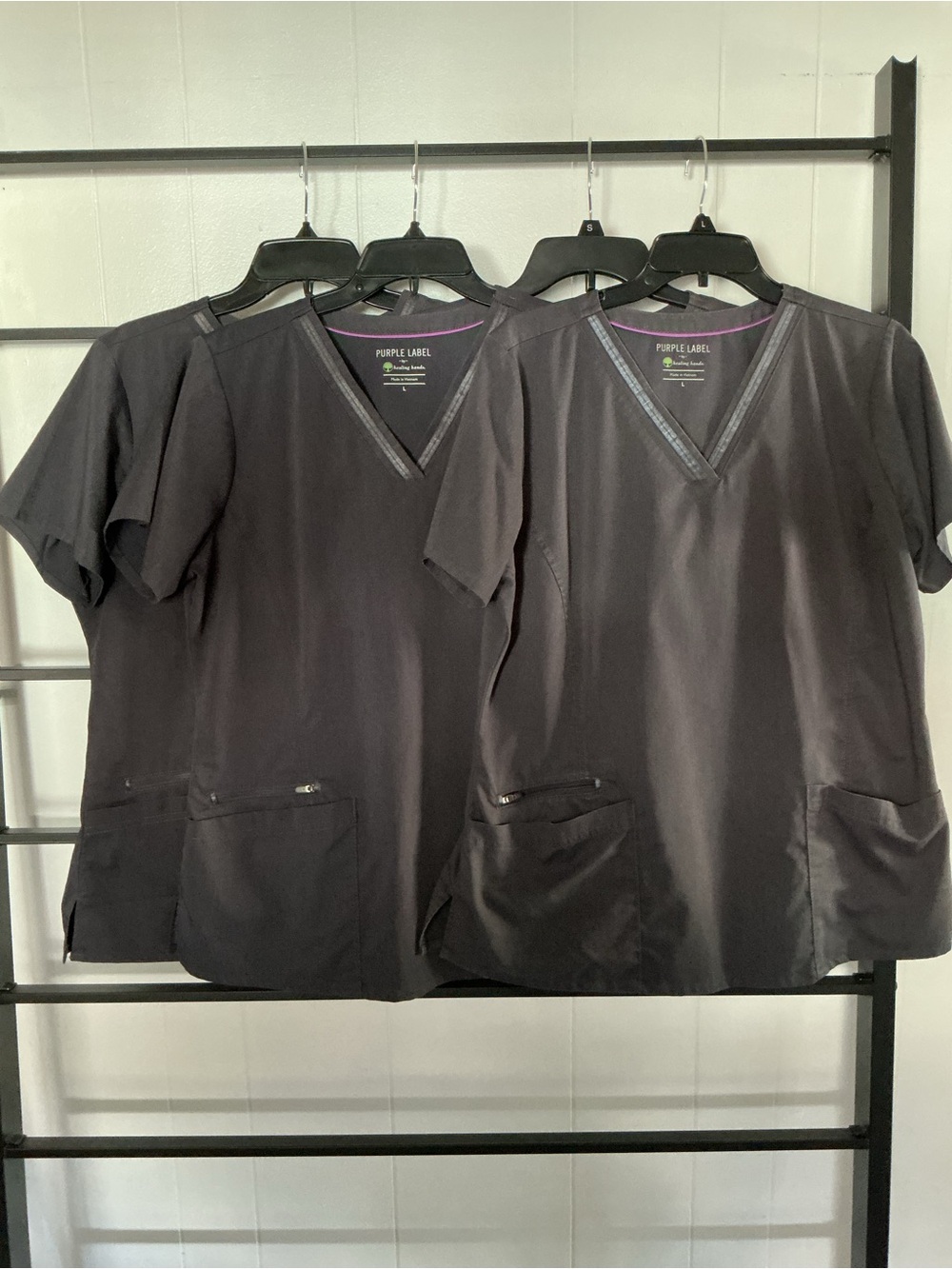 Lot Of 4 Women’s Size Large Healing Hands, Jasmine, 2278, Pewter Scrub Tops, G20